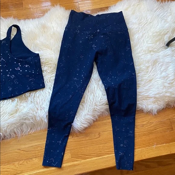 Beyond Yoga Softahine Star & Moon Constellation Print Set - Picture 7 of 9